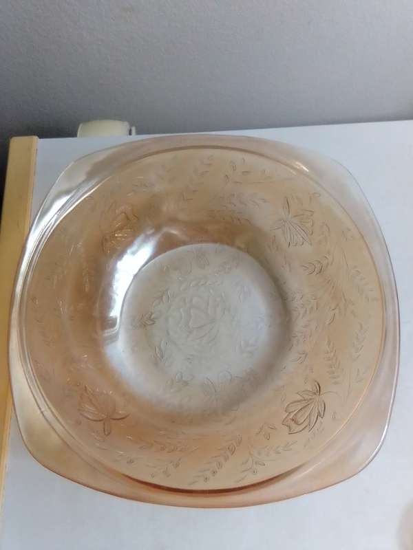 Vintage Arcoroc Glass Salad Bowl - Cristal dArques - Made in France + Platter Jeannette Iridescent