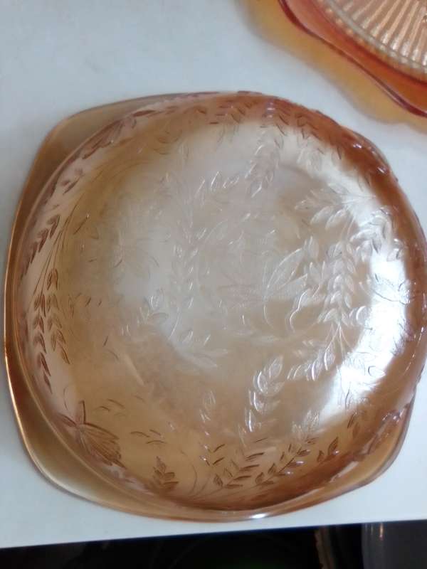 Vintage Arcoroc Glass Salad Bowl - Cristal dArques - Made in France + Platter Jeannette Iridescent