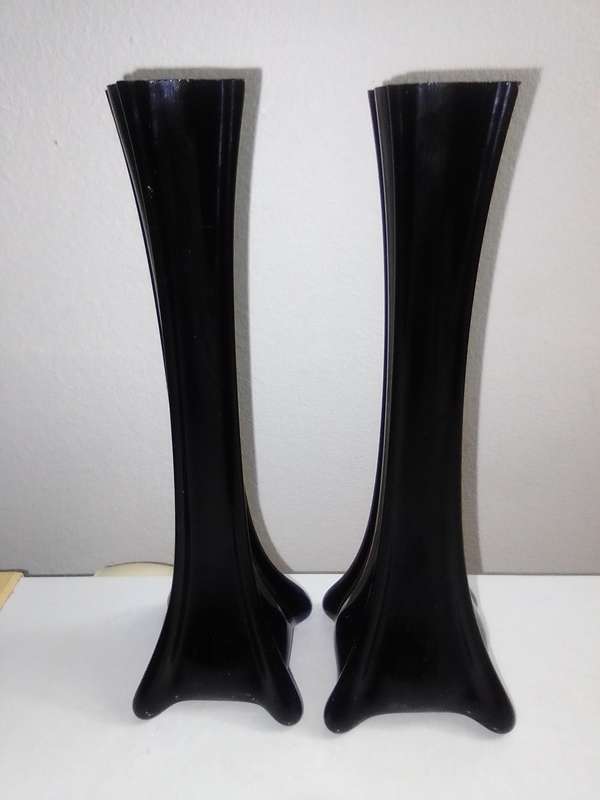 2 x long stemmed black pencil Vases 20cm tall.