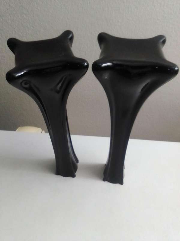 2 x long stemmed black pencil Vases 20cm tall.
