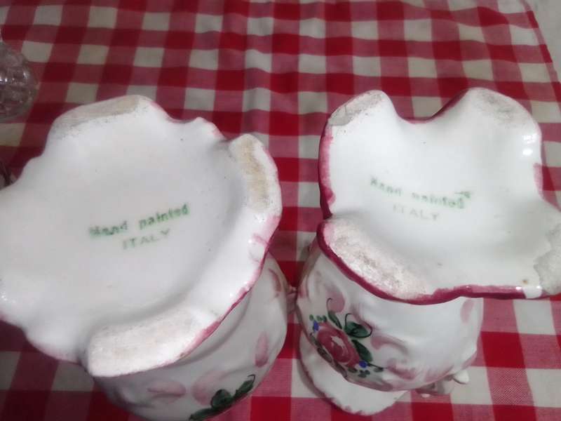 2 x mini Italian vases. Glass Toothpick holder. Villeroy & Boch "Riviera" custard Cup Luxembourg.