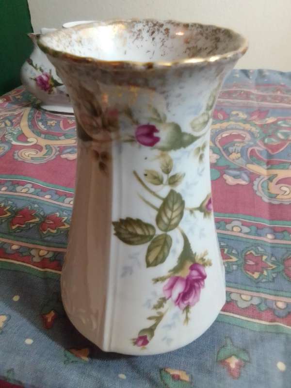A bud Vases + Servette holder *Cholodziez Poland*, Fine porcelain Egg cup. Satsuma style Vase.