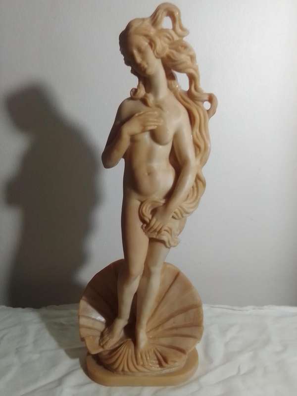 Large Vintage Signed: A Santini. A Greek bathing Lady statue standing in a shell. 41cm Tall