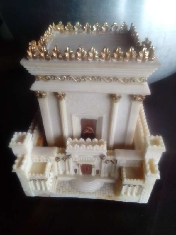 King Solomon's Temple & Asian Mosque clocks.
