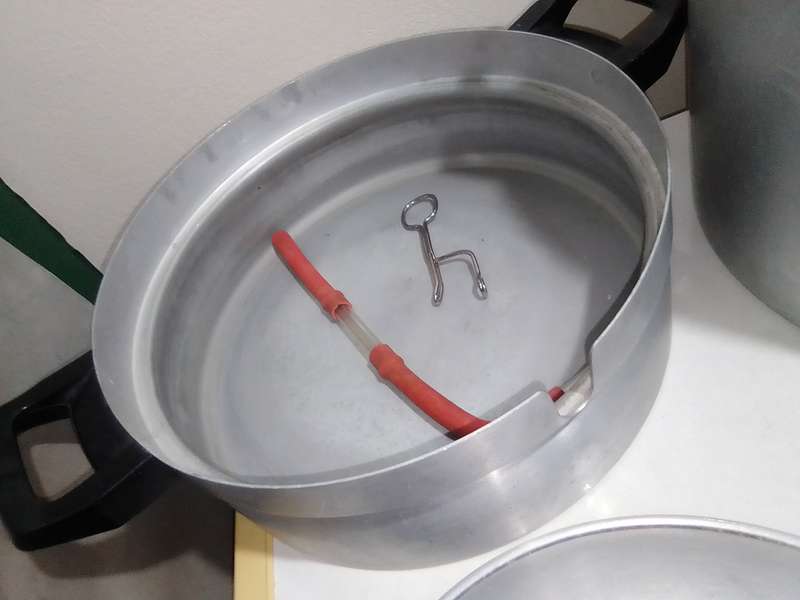 ALIA SAFTER STEAM POT COMPLETE TO MAKE FRESH FRUIT JUICE - SAFTER OM VARS SAP TE MAAK.