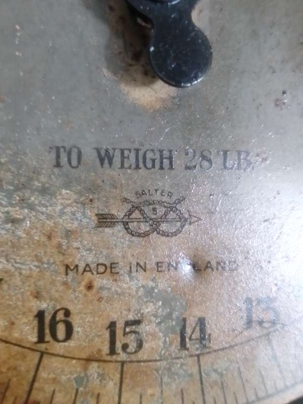 Antique 1930's Salter working rustic Cast Iron kitchen scale No46