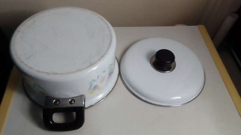 Vintage enamel lidded white/flowers cooking pot shabby chic farmhouse decor.