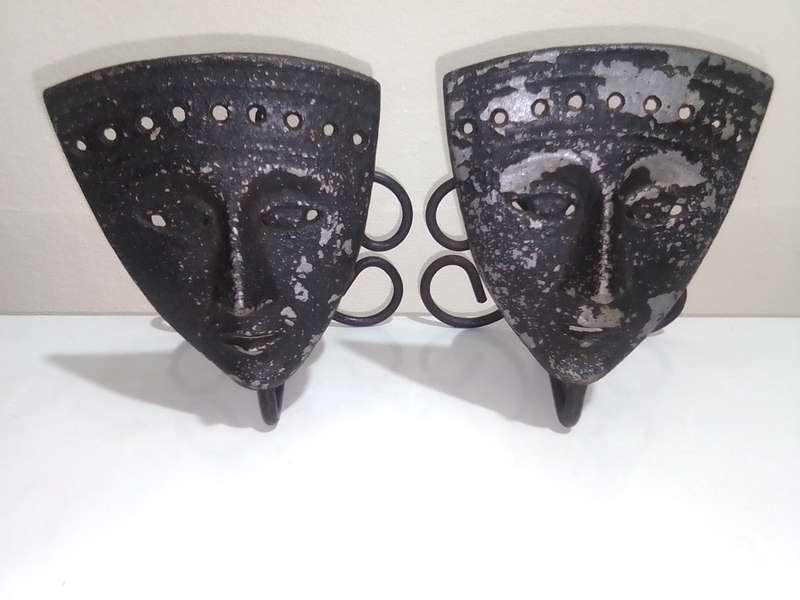 Wow  2 x Phantom of the Opera Masks wall mounted Candle holders