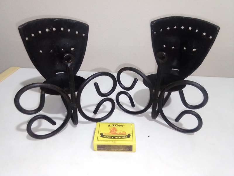 Wow  2 x Phantom of the Opera Masks wall mounted Candle holders