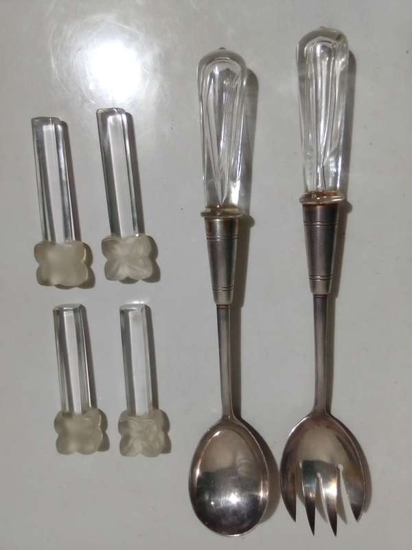 Vintage glass 4 Knife rests and Said Spoons