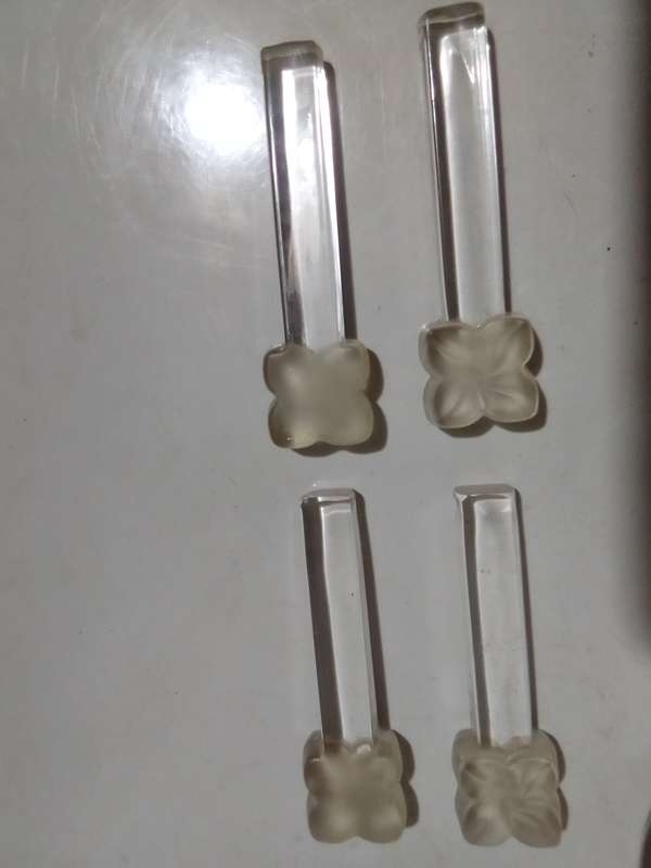Vintage glass 4 Knife rests and Said Spoons