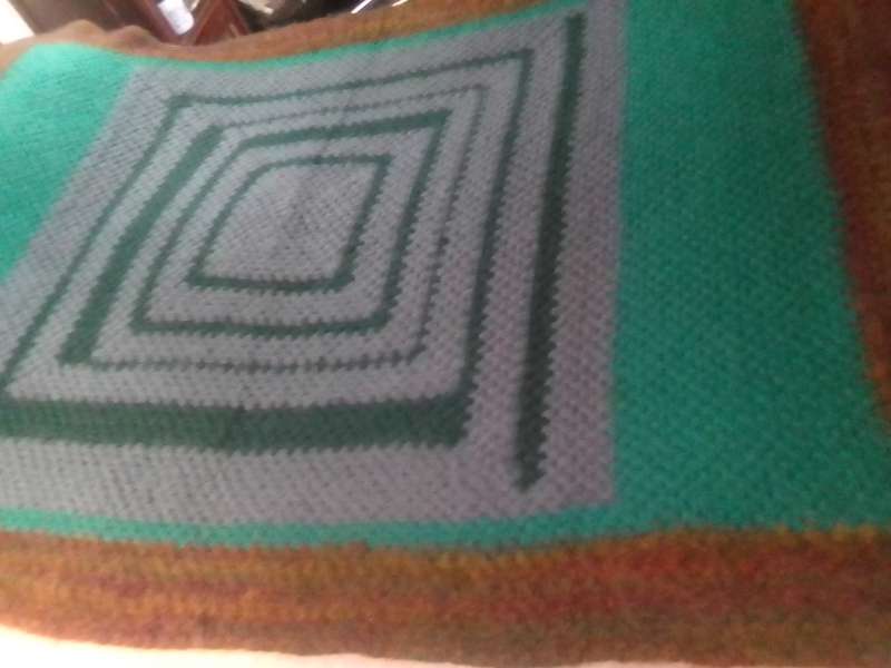 Wow A Awesome World-renowned Vintage" Jan Paul Barnard " mohair S/bed blanket or throw.