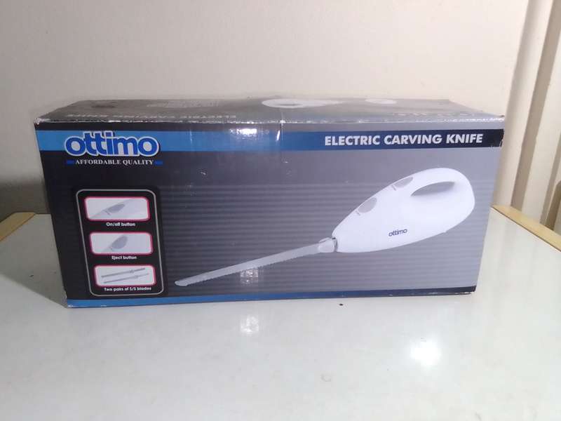 Wow A Like new Ottimo Electric Carving knife original packaging and booklet.