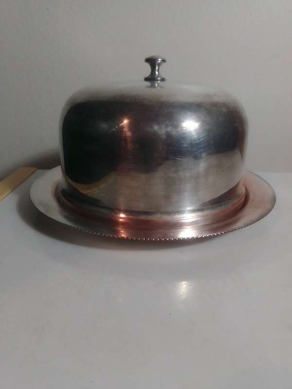 Vintage. Covered Cake/Cheese Dish Sheffield JHB plus "Sarango" serving plus another S/Plated Bowl