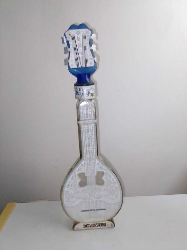 A Bouzouki Greek Mandolin Decanter 1960's Wine Bottle Musical Instrument EMPTY. Ebay @ R460-