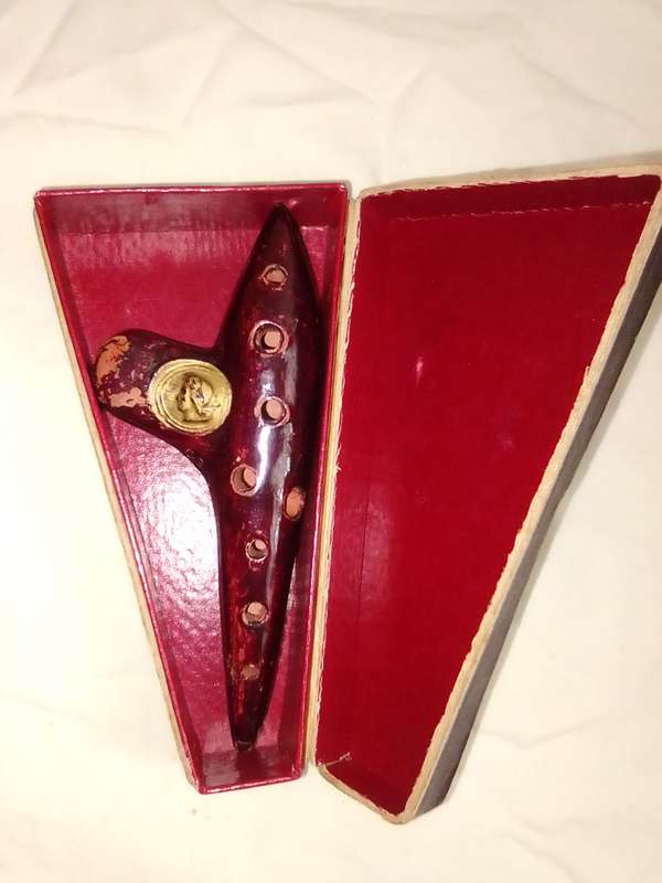 1930's First Class. In original box. ANTIQUE OLD CERAMICS POTTERY CLAY RED OCARINA WHISTLE
