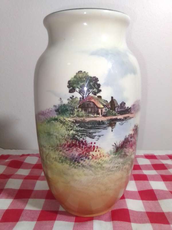 No 7995 shape  A RARE ROYAL DOULTON SERIESWARE VASE - COUNTRYSIDE