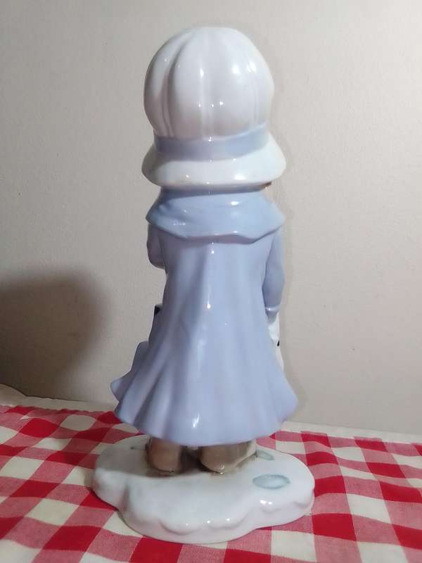 Vintage Girl in Blue Dress Blue Hat with Umbrella/Doll Porcelain Figurine. VINTAGE UNIQUE RARE