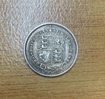 !!! British Silver 6 Pence Shield of Arms - 1887 Jubilee Head !!!