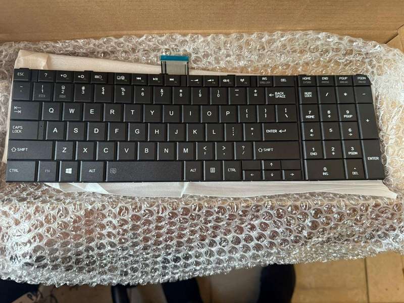 Toshiba c850 laptop keyboard