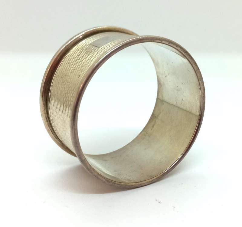 Sterling Silver Napkin Ring  Birmingham circa 1960