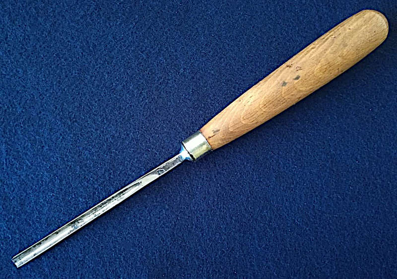 Antique Herring Bros. 'London' 3/16" Cut, Straight Gouge, #7 Sweep, Length 8 3/4" For Professionals