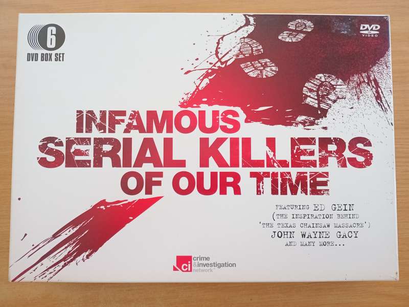 Infamous Serial Killers of our Time - 6 dvd box set