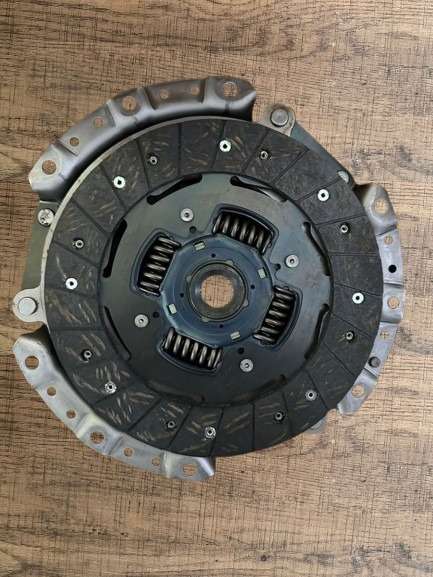 Kia/Hyundai Manual Clutch Kit Engine G4ED(Brand New)