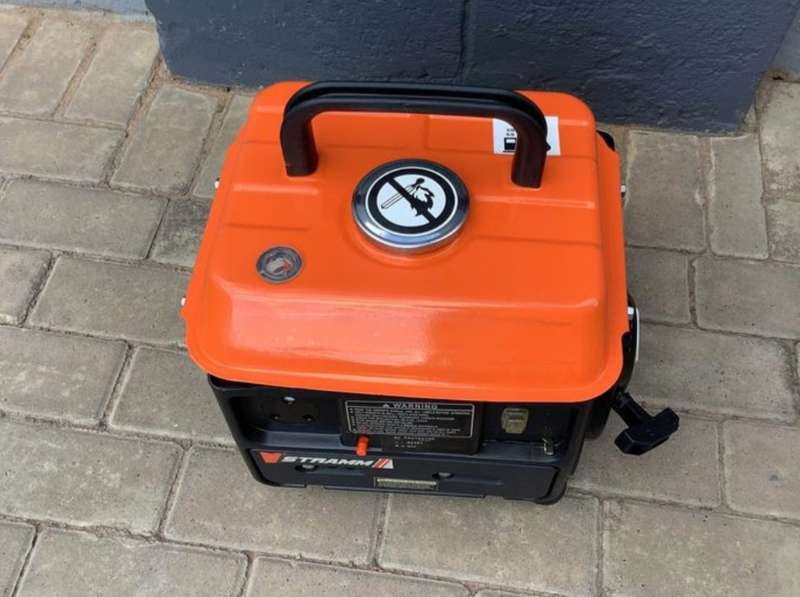 STRAMM 750 W GENERATOR