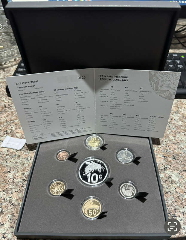 Proof Sets 2024 NEW RELEASE PROOF SET WITH 1oz SILVER 10c *BEE