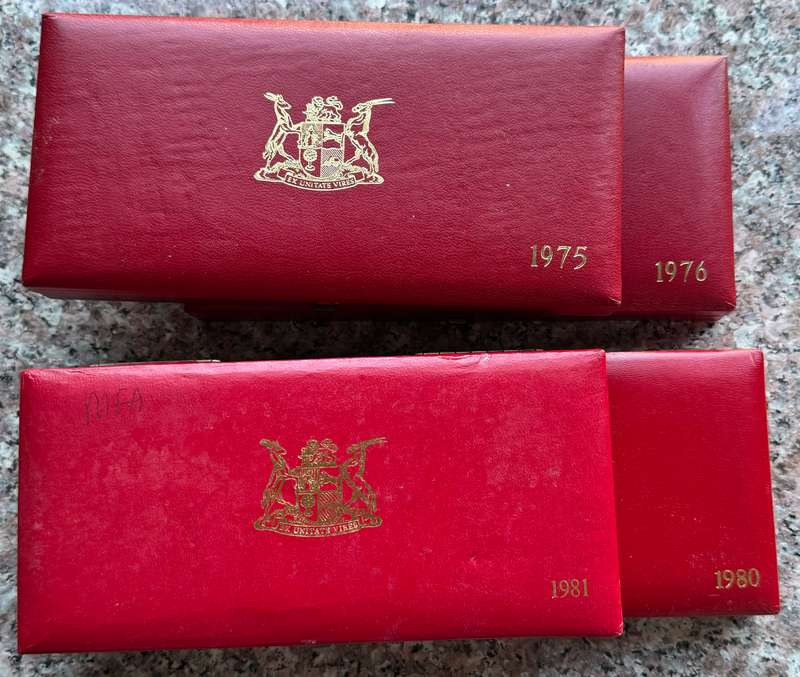 8 proof sets incomplete - pictured is what u will get - no silver rands price for the lot