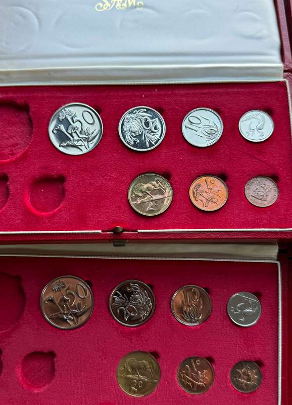 8 proof sets incomplete - pictured is what u will get - no silver rands price for the lot