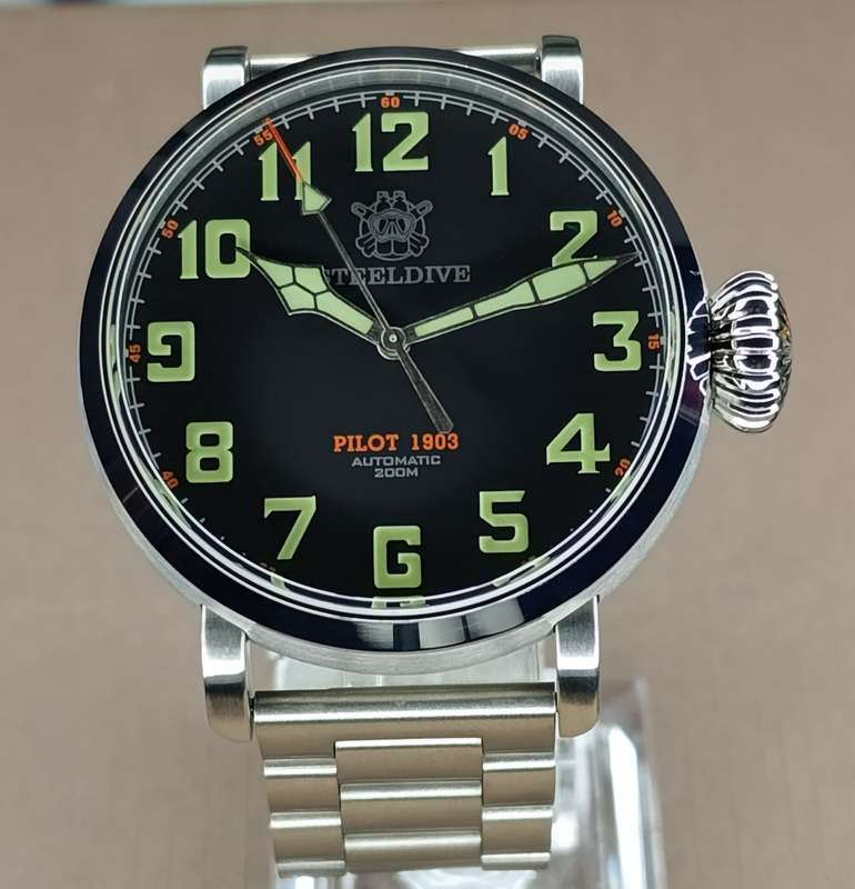Steeldive SD1903 Pilot 200m - SEIKO NH35A 24 JEWELS AUTOMATIC MVT