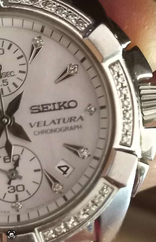 Seiko Ladies Velatura 53 real Diamonds Chronograph High value!!