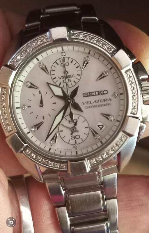 Seiko Ladies Velatura 53 real Diamonds Chronograph High value!!