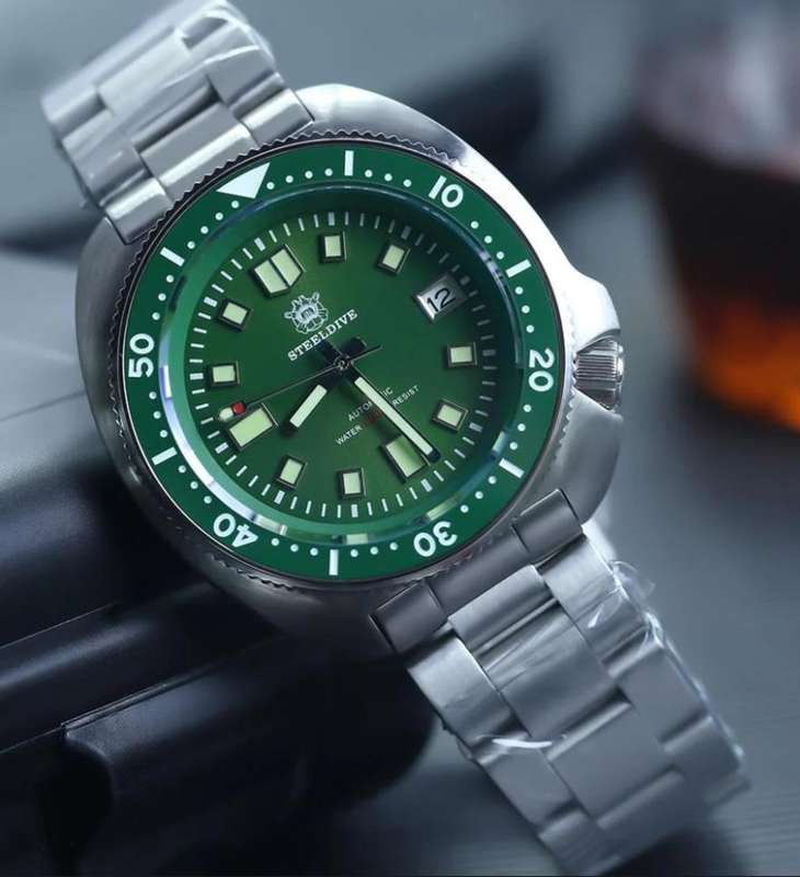 Steeldive Captain Willard Seiko NH35A mvt