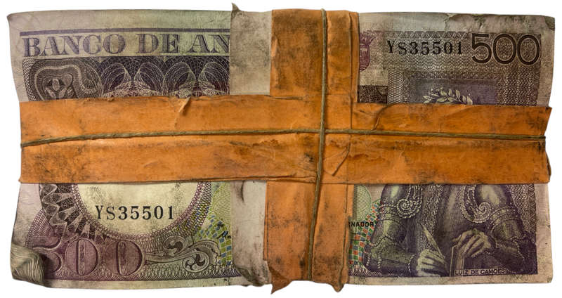 500-Note brick of 1973 Angola 500 Escudos with official "Banco De Angola" Red wax seal