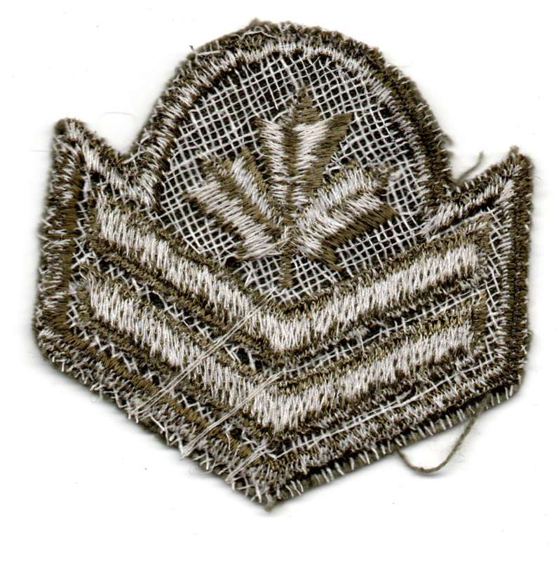 Canada Royal Canadian Armed Forces Master Corporal (Maple Leaf Over 2 Chevrons) Material Rank Patch
