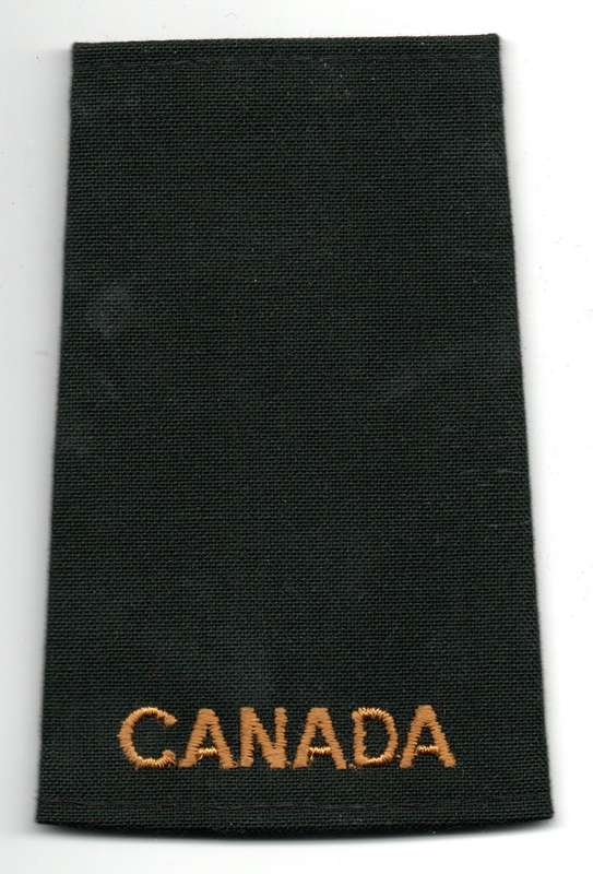 1968 to early 90's Canadian Military Cloth Shoulder Title CANADA  105 × 71 mm