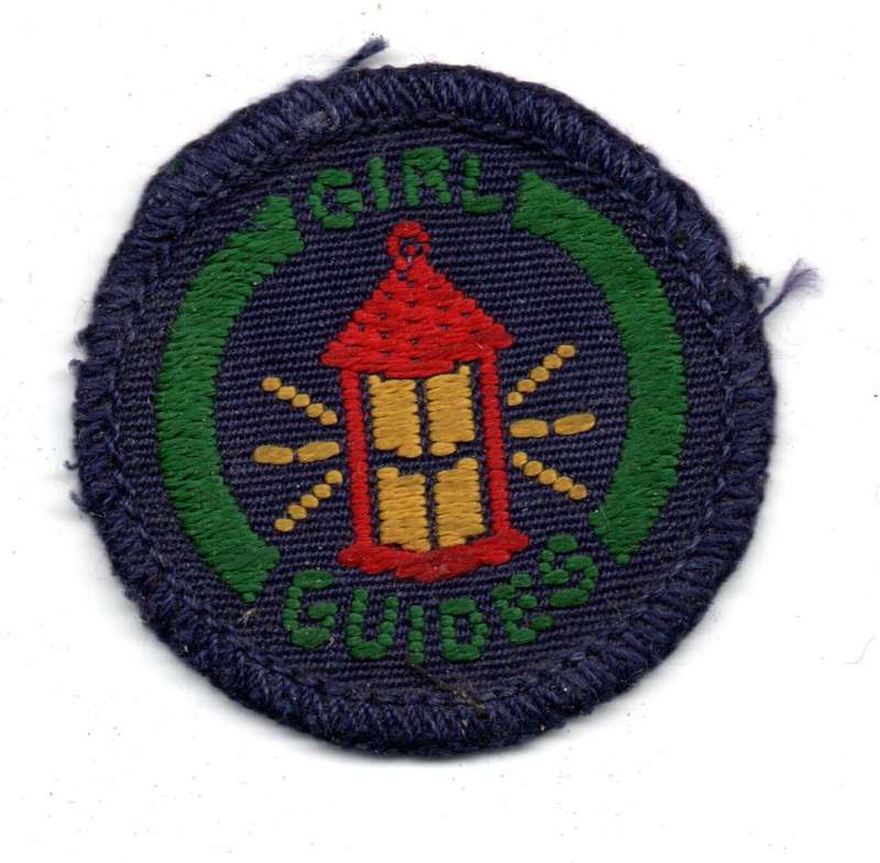 Vintage Girl Guides, Guide Interest Badge: Emergency Helper Cloth Badge 42mm