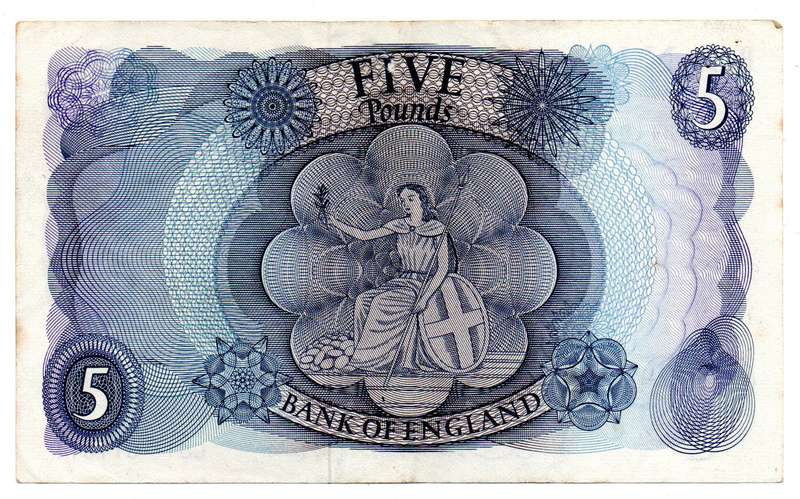 1963-66 Great Britain Bank of England 5 Pound J. Q. Hollom Repeater Serial "811811" Pick#375a slight