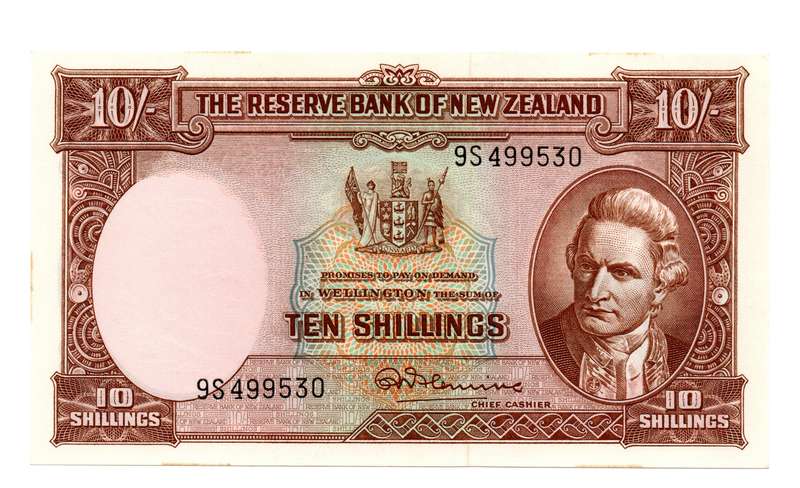 1940-67 Reserve Bank of New Zealand R. N. Flemming, 10 Shilling Pick#158