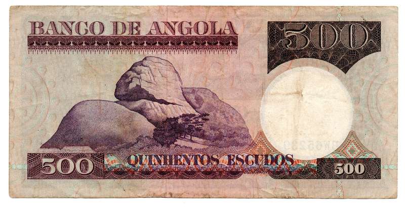 1973 Angola 500 Escudos Pick#107, creasing