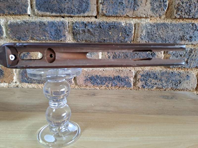 Air rifle butstock replacement dark hard wood with rubber but pad