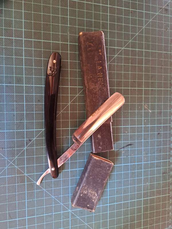 Vintage Straight razor J.A Henckels, SOLINGEN Zwillingswerk 70 1/2