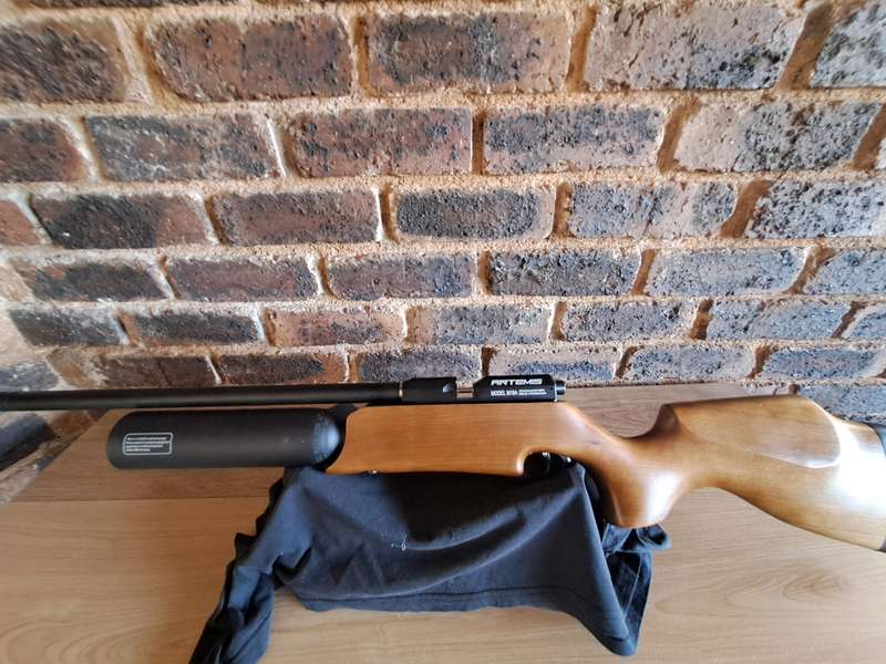 Air rifle PCP Artemis M16A 5.5mm .22cal Bargain