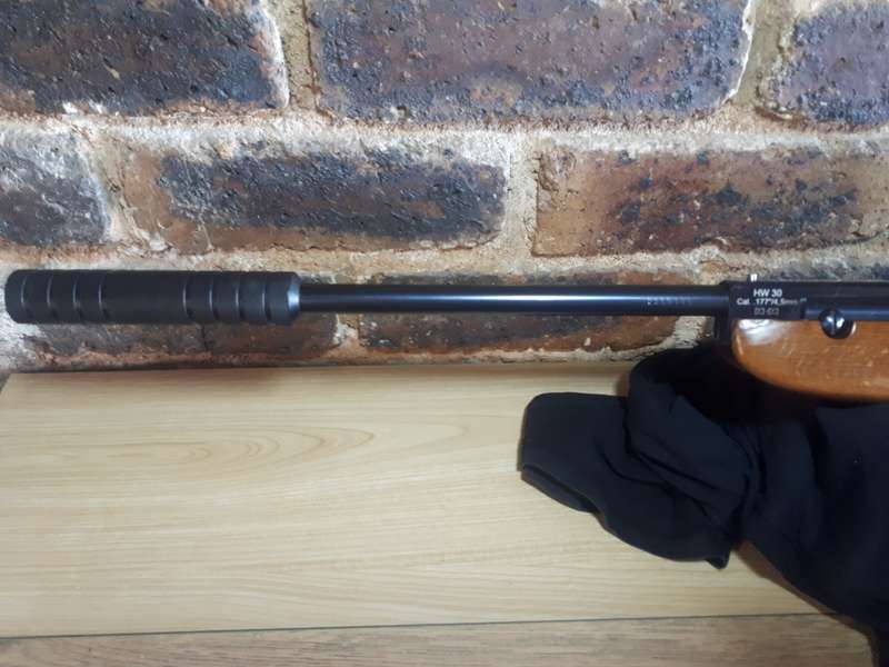 Air rifle HW30 Weighrauh. 177 cal with Hawke Sport HD4x32 scope