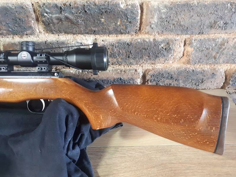 Air rifle HW30 Weighrauh. 177 cal with Hawke Sport HD4x32 scope