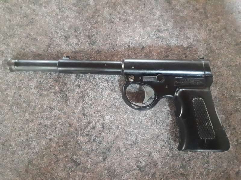 Vintage 1970's TJ Harrington and son Air Pistol