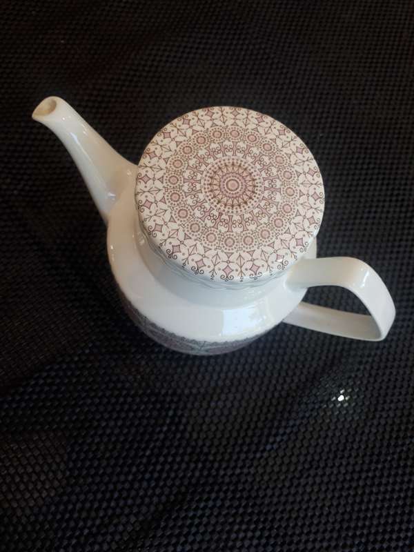 RARE Vintage Pontesa pink tea pot made in Spain